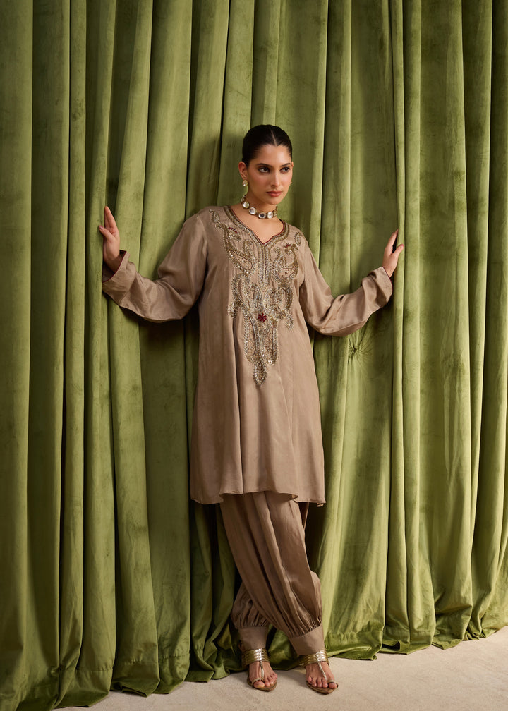 VRINDAVAN HP KURTA SET