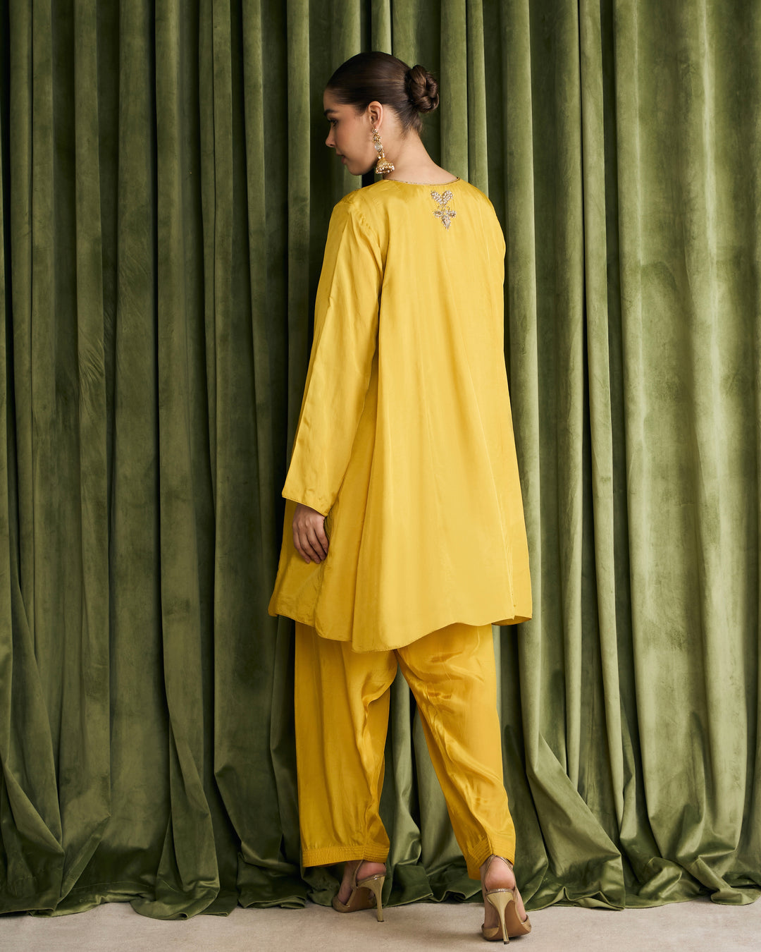 VRINDAVAN PC KURTA SET