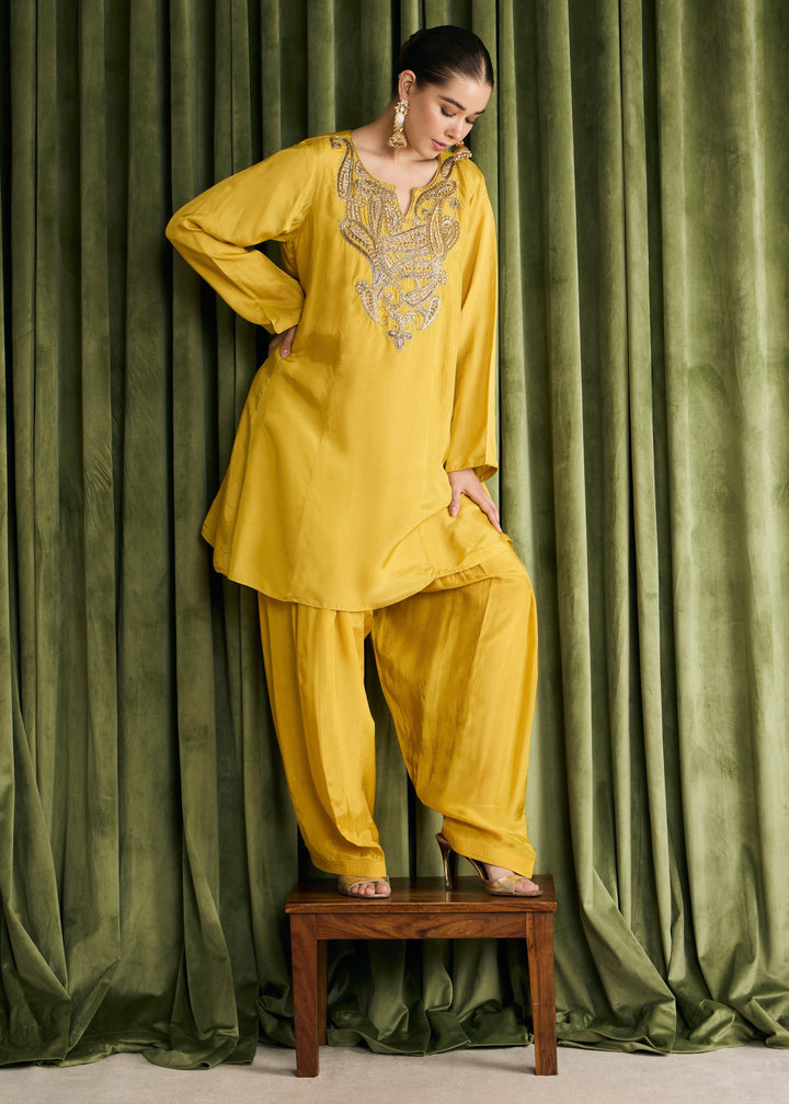 VRINDAVAN PC KURTA SET