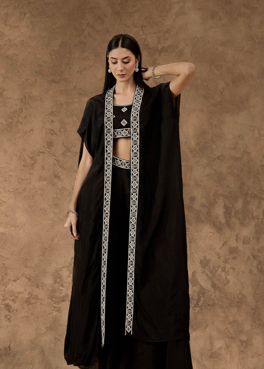 VRINDAVAN L CAPE SET