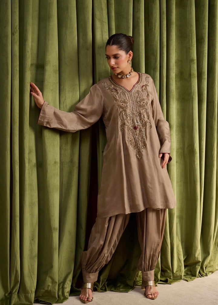 VRINDAVAN HP KURTA SET