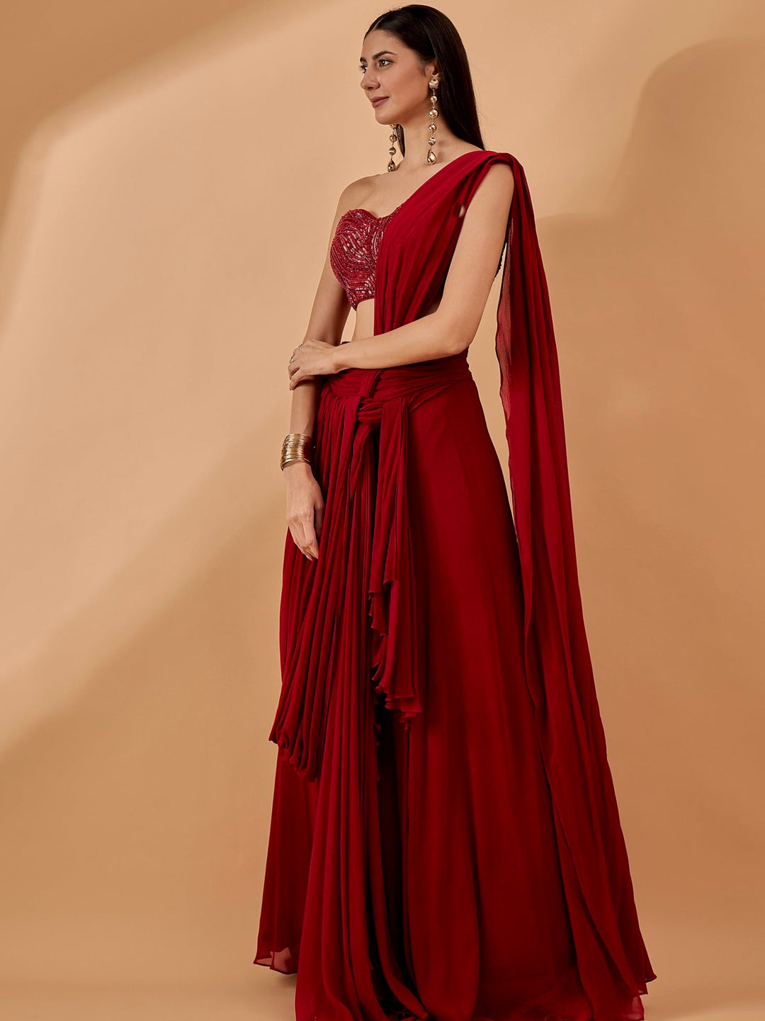 KANIZ RABBI IN AYODHYA H SAREE